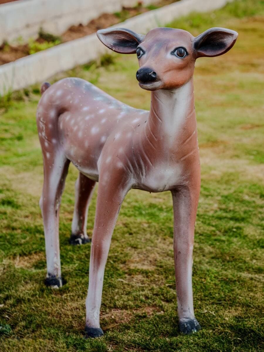 Handcrafted Animal Sculpture — Piece 02